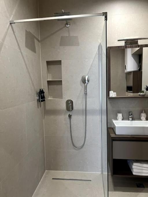 Rina Apartments サラエヴォ エクステリア 写真